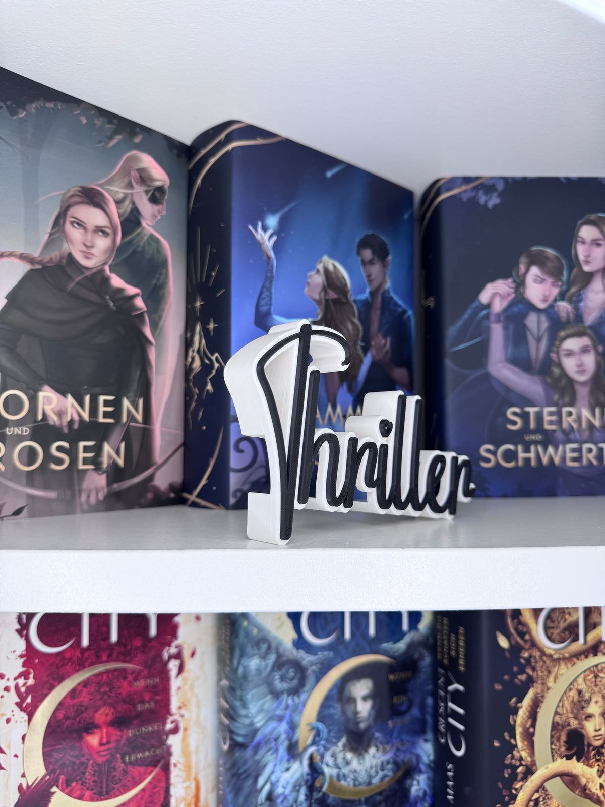 3D Druck Genre "Thriller" Deko für dein Bücherregal.